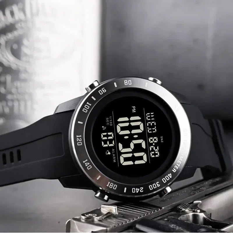 Orologio Digitale Uomo LED – Sportivo Impermeabile Cinturino Silicone Quadrante 50 mm