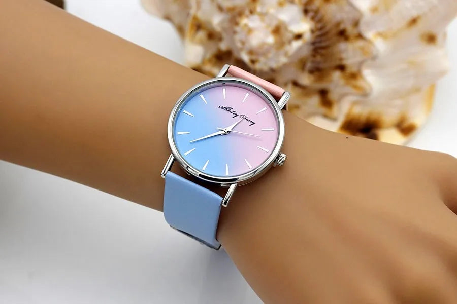 Orologio Donna Quarzo Elegante – Cinturino Similpelle Quadrante 38 mm