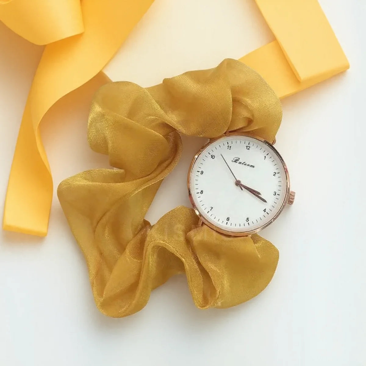 Orologio Digitale Donna Creativo al Quarzo Cinturino in Tessuto a Bracciale