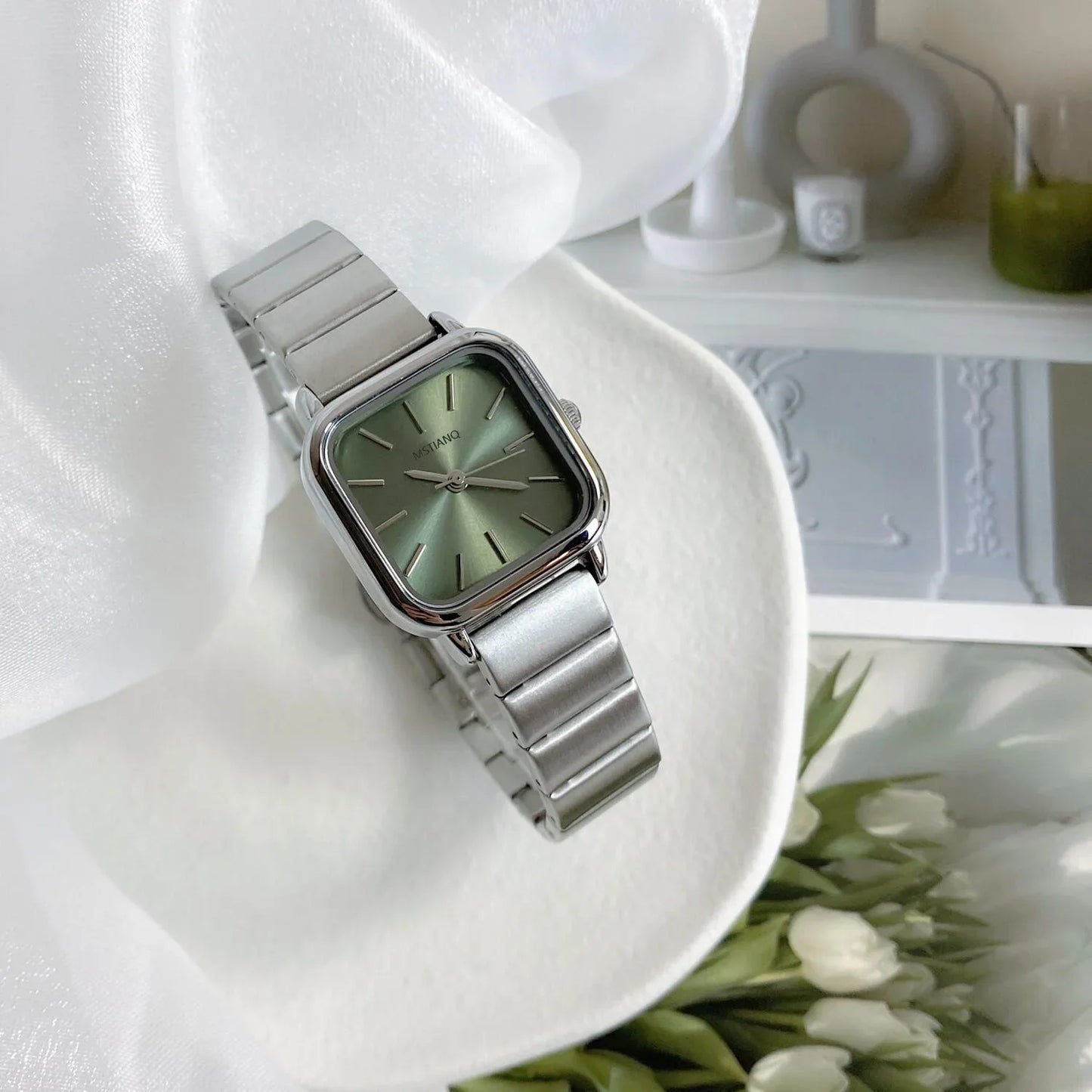 Orologio Donna Elegante Al Quarzo Cinturino e Cassa In Lega Moda Casual