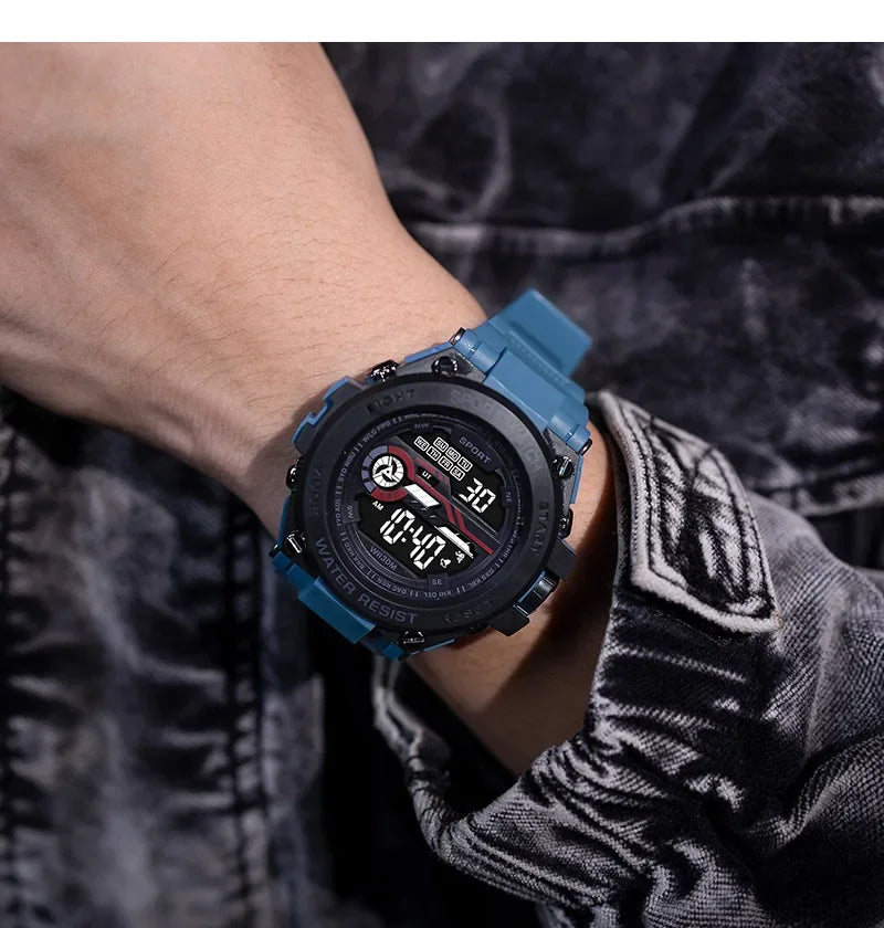 Orologio Sportivo Uomo Digitale LED Multifunzione Cronometro Sveglia