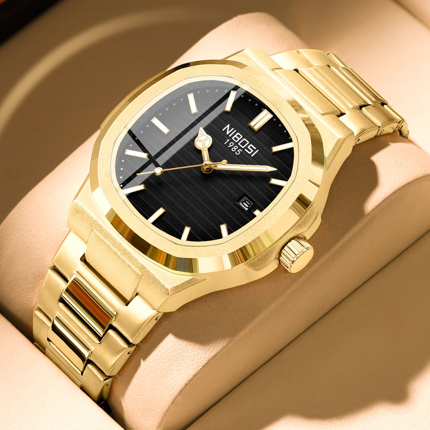 Orologio Uomo Quarzo Acciaio Quadrante Quadrato 42mm Data Resistente all’Acqua