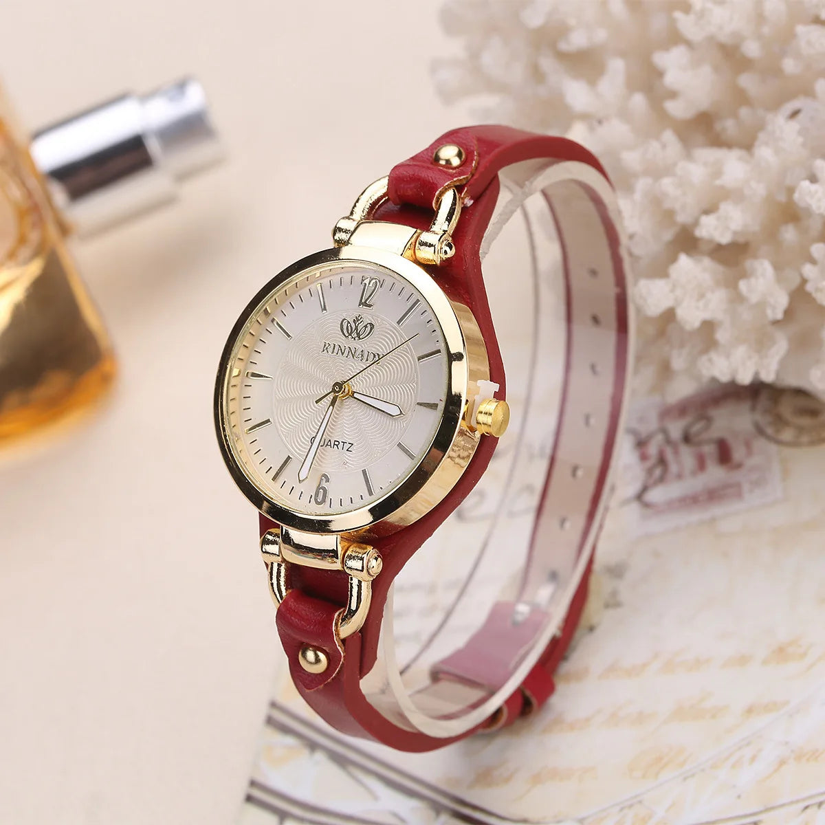 Orologio Al Quarzo Da Donna Moda Elegante Con Cinturino In Similpelle Quadrante 32mm Casual
