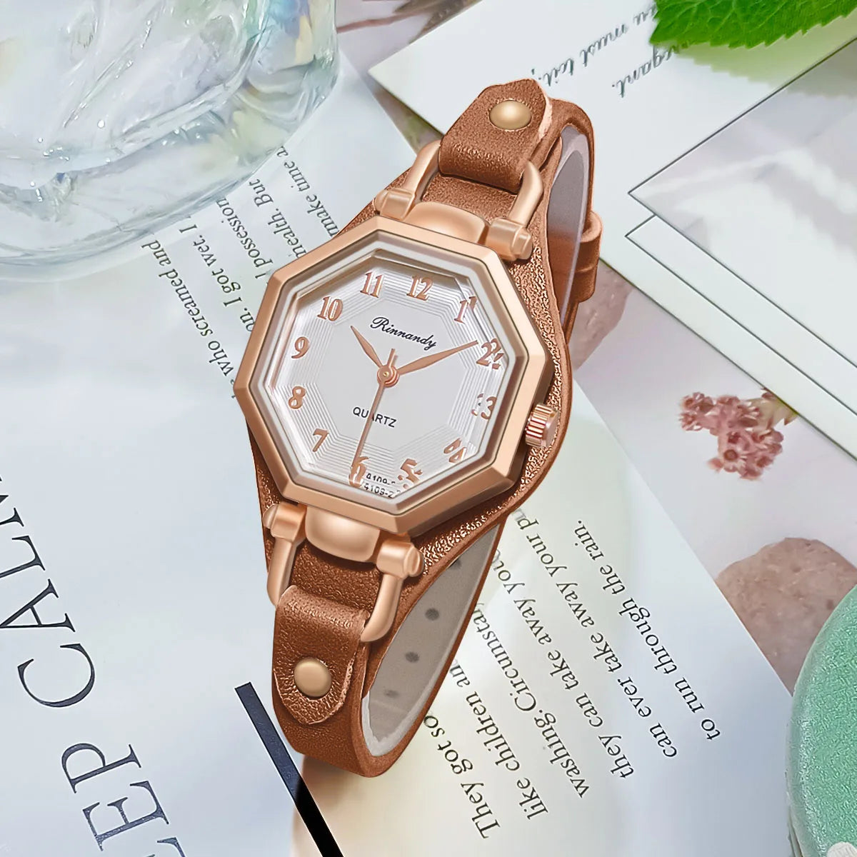 Orologio Donna Elegante Quarzo Analogico Cinturino Similpelle Stile Moda Casual