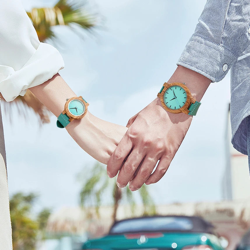 Orologio in Legno al Quarzo Unisex con Quadrante Blu Minimalista e Cinturino Similpelle