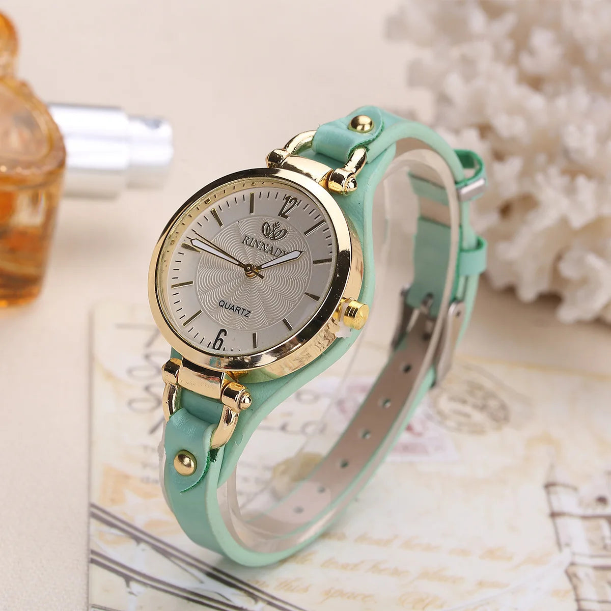 Orologio Al Quarzo Da Donna Moda Elegante Con Cinturino In Similpelle Quadrante 32mm Casual